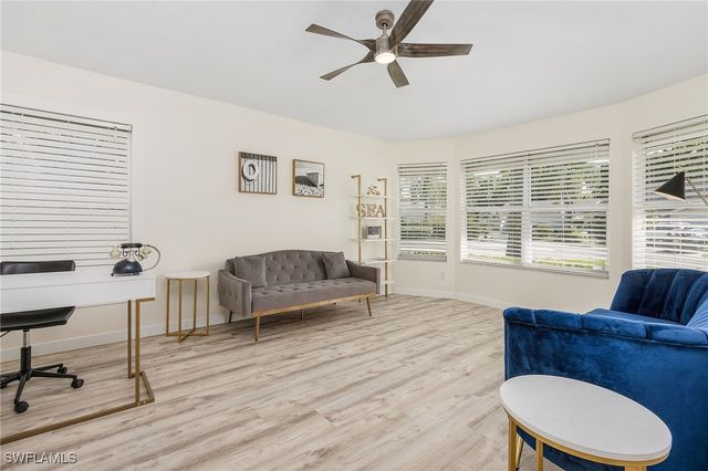 1899 Piccadilly Circus, Naples, FL 34112