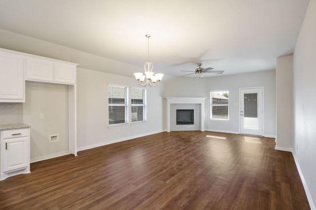 364 Bonita Street, Weatherford, TX 76087