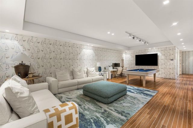 9349 Collins Avenue 1101, Surfside, FL 33154