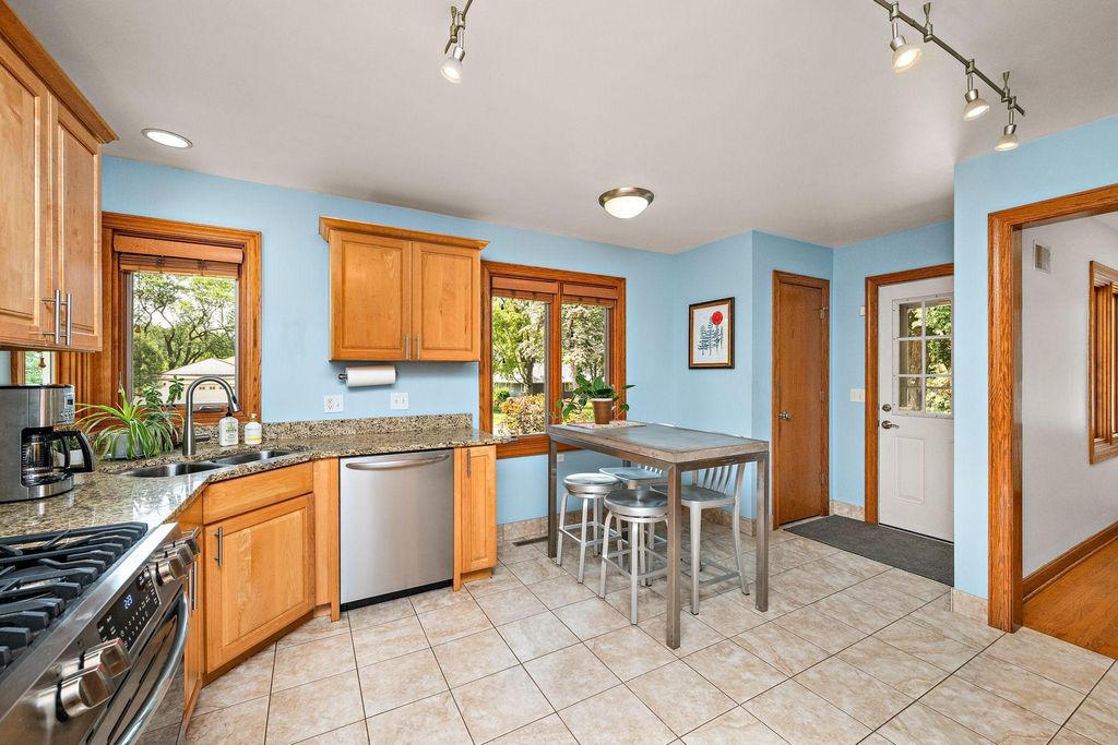 2630 Major Avenue N, Golden Valley, MN 55422 — photo 5