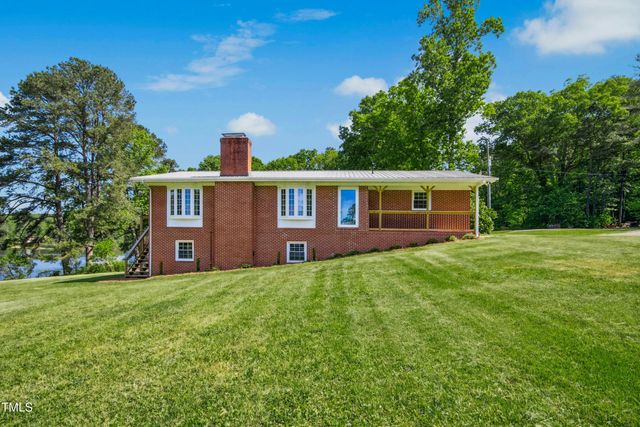 1415 Clearwater Drive, Sanford, NC 27330