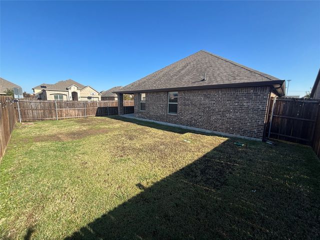 133 Red Hickory Drive, Royse City, TX 75189