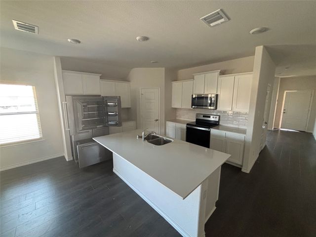 133 Red Hickory Drive, Royse City, TX 75189