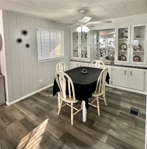 5619 BAYSHORE ROAD 328, Palmetto, FL 34221