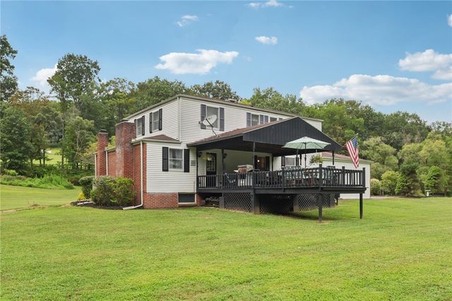 748 Four Mile Run Rd, Ligonier Twp, PA 15658