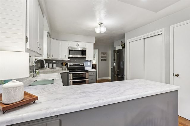 748 Four Mile Run Rd, Ligonier Twp, PA 15658