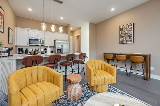 2719 Alameda St Apt 101, Nashville, TN 37208