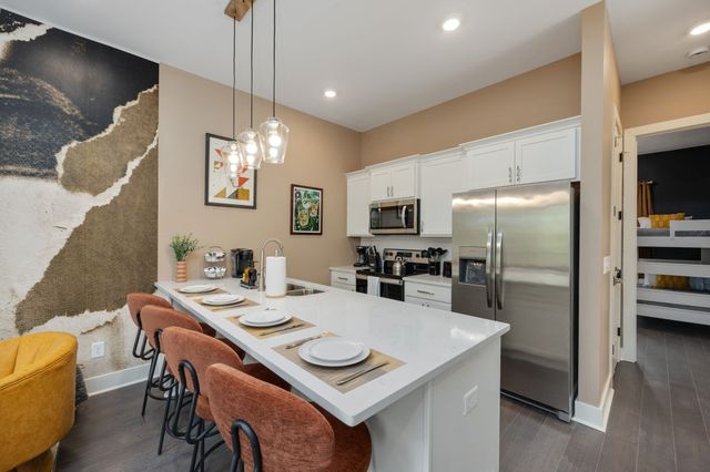 2719 Alameda St Apt 101, Nashville, TN 37208