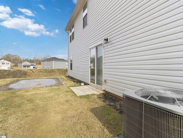 124 Brooks Drive, Williamston, SC 29697