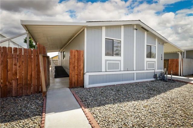 1301 TAFT HWY, Bakersfield, CA 93307