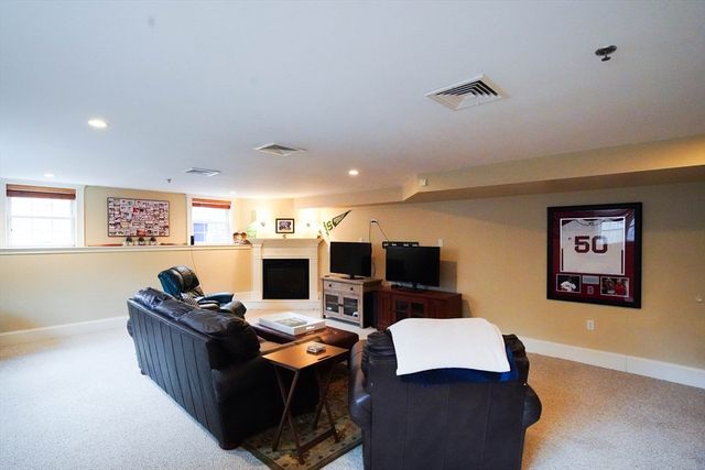 95 Dix Street 2, Boston, MA 02122