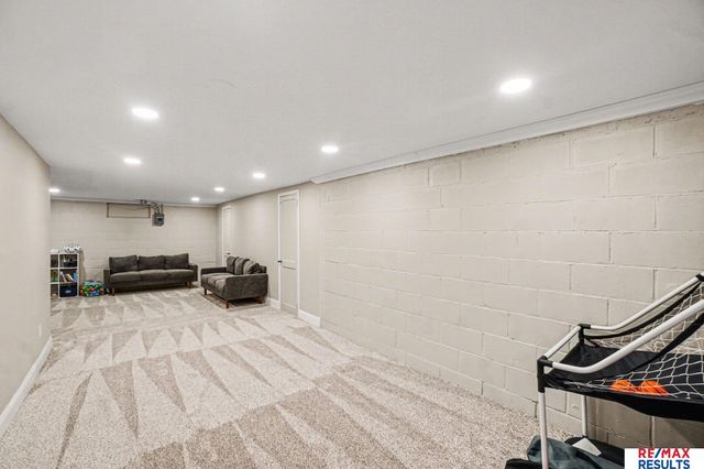 508 S 8 Street, Council Bluffs, IA 51501