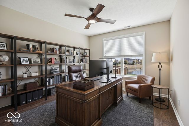 15726 Henady Crossing, Noblesville, IN 46060