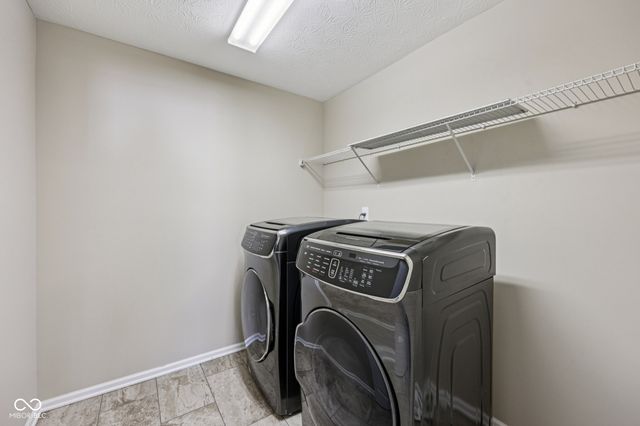 15726 Henady Crossing, Noblesville, IN 46060