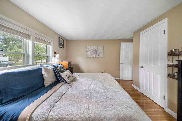 7 Arbeta Road, Hyannis, MA 02601