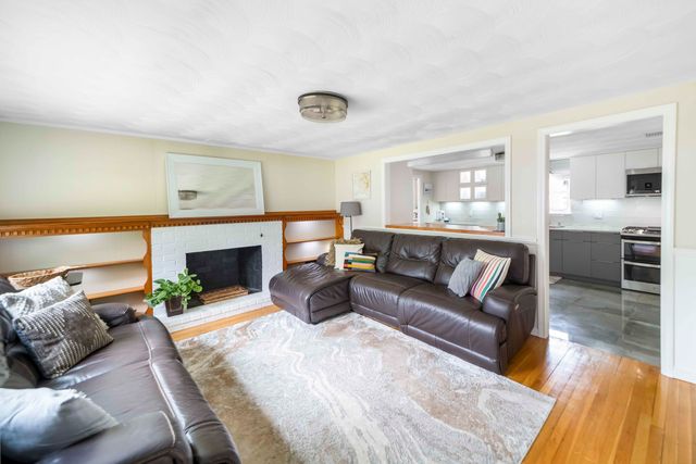 7 Arbeta Road, Hyannis, MA 02601