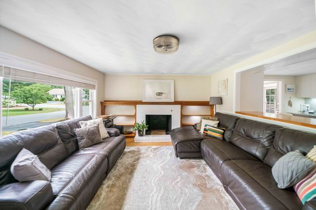 7 Arbeta Road, Hyannis, MA 02601