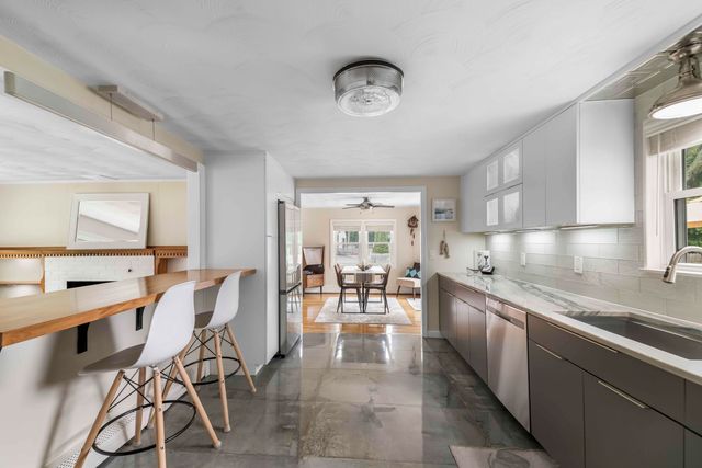 7 Arbeta Road, Hyannis, MA 02601