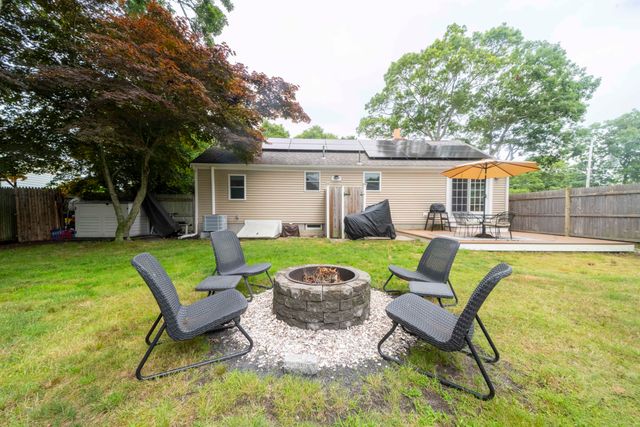 7 Arbeta Road, Hyannis, MA 02601