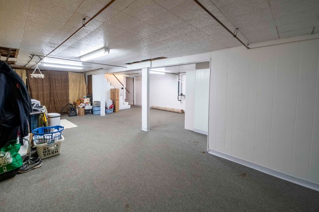 7 Arbeta Road, Hyannis, MA 02601