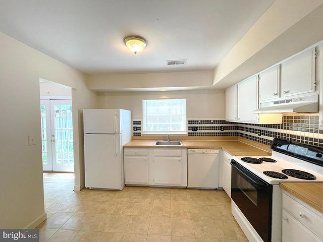 2779 RED LION PL, Waldorf, MD 20602