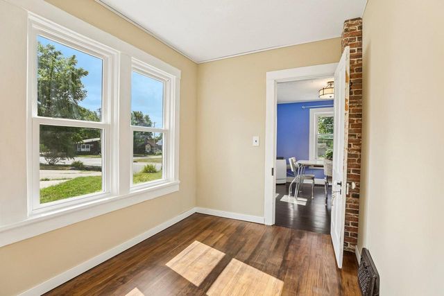 5310 Broadhead Street, Mcfarland, WI 53558