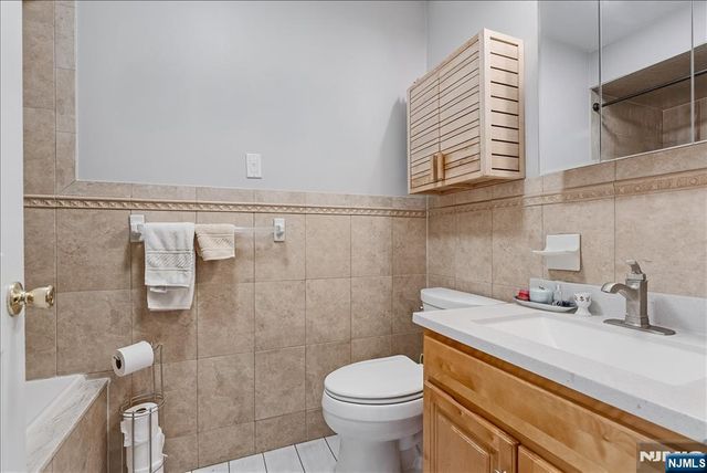 221 Sherman Avenue 2, Jersey City, NJ 07307