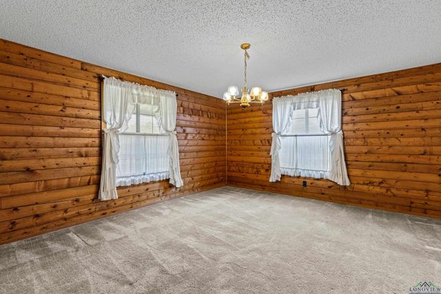 503 Mill Creek Rd, Longview, TX 75605