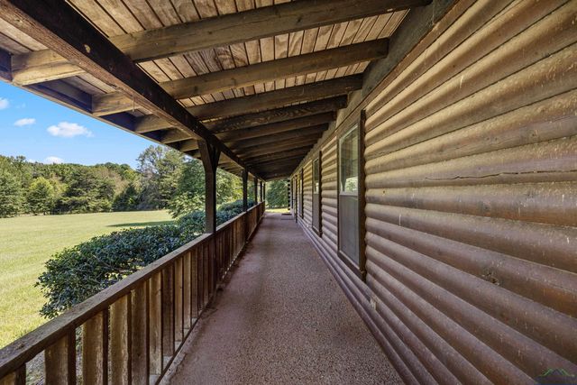 503 Mill Creek Rd, Longview, TX 75605