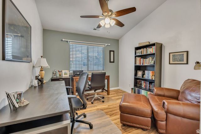 2670 W HERITAGE PARK RD, Taylorsville, UT 84129