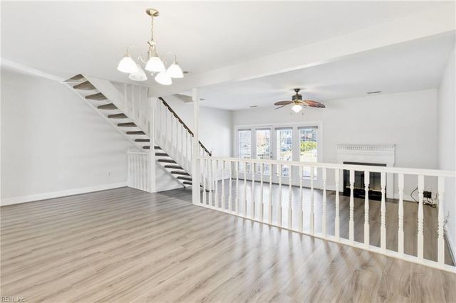 517 Long PT, Chesapeake, VA 23322