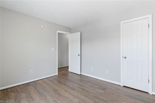 517 Long PT, Chesapeake, VA 23322