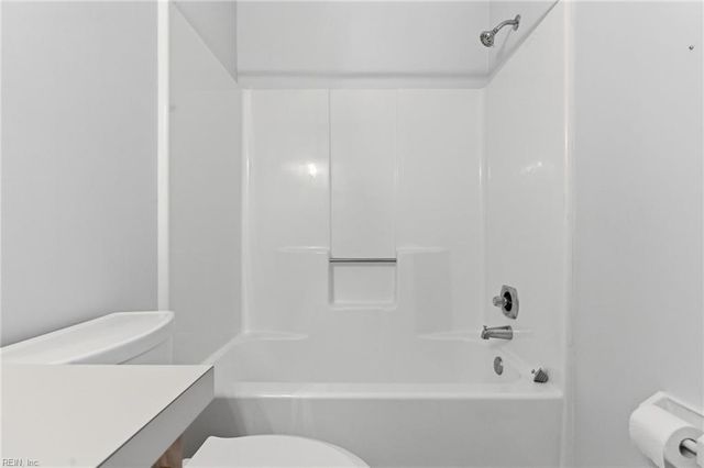 517 Long PT, Chesapeake, VA 23322