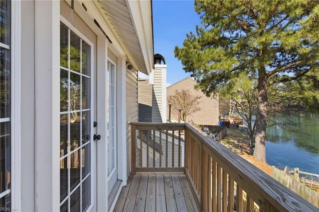 517 Long PT, Chesapeake, VA 23322