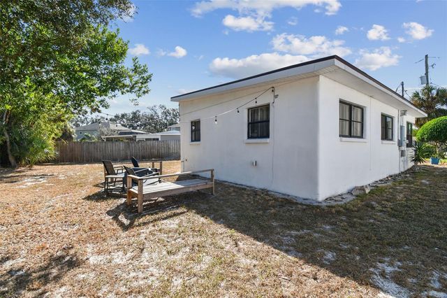 2909 W ELROD AVENUE, Tampa, FL 33611