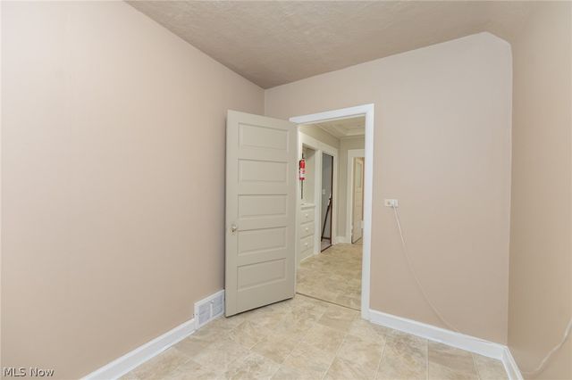 4112 Cullen Drive, Cleveland, OH 44105