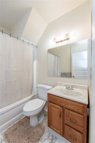 4112 Cullen Drive, Cleveland, OH 44105