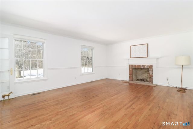 17 Tall Oaks Road, Wilton, CT 06897