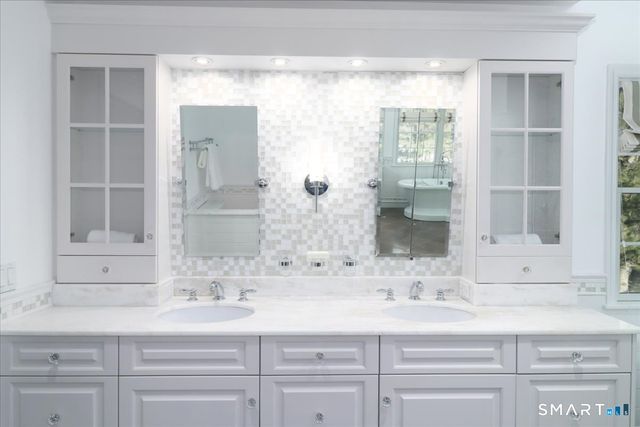 17 Tall Oaks Road, Wilton, CT 06897