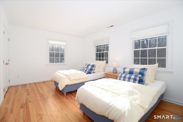 17 Tall Oaks Road, Wilton, CT 06897