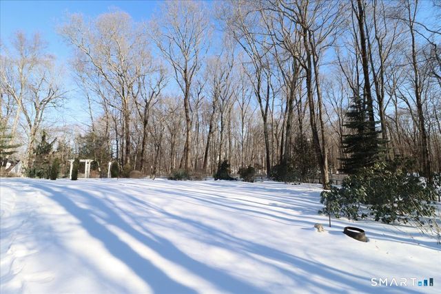 17 Tall Oaks Road, Wilton, CT 06897