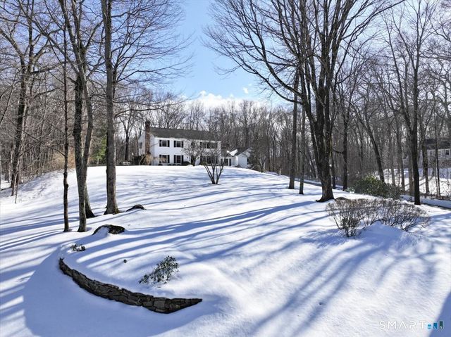 17 Tall Oaks Road, Wilton, CT 06897