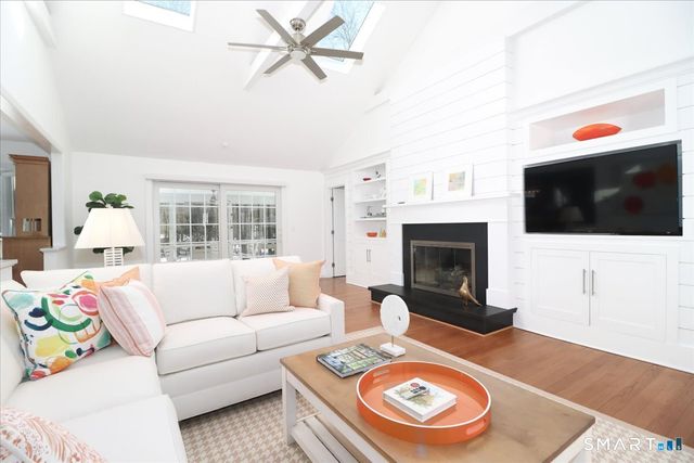 17 Tall Oaks Road, Wilton, CT 06897