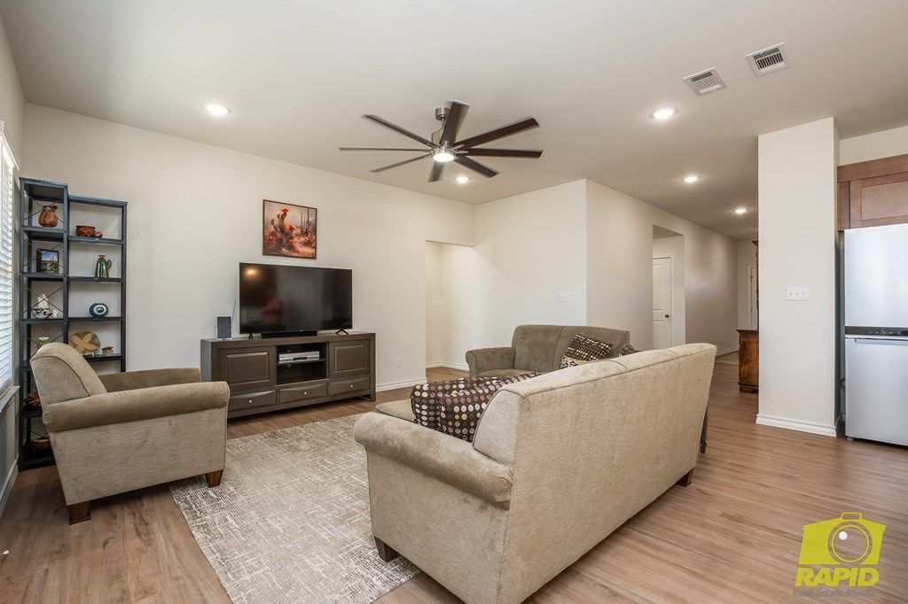 Image 7 of property listing at 3137 Cedarhill Dr, San Angelo, TX 76904