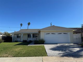 3012 Garfield, Costa Mesa, CA 92626