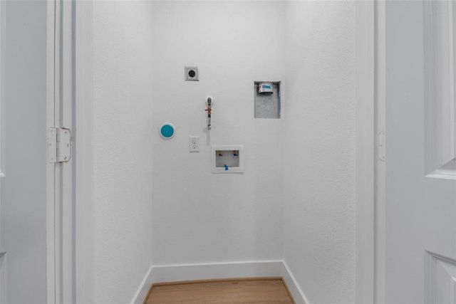 1220 E 33rd Street, Houston, TX 77022