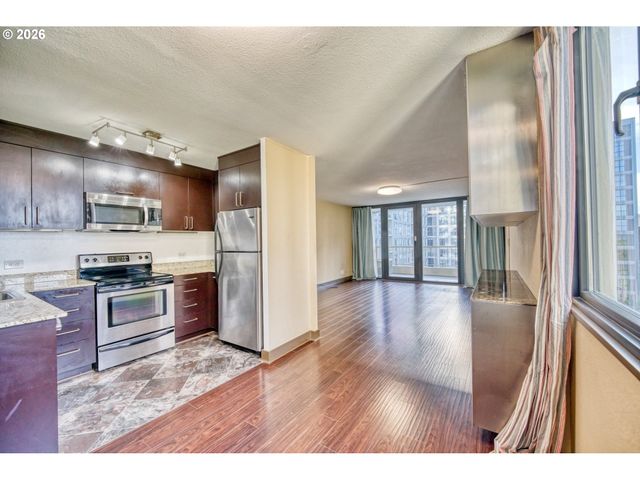 255 Sw HARRISON St 11D, Portland, OR 97201