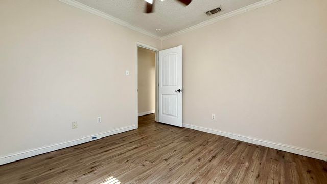 305 E 19th Street, Wolfforth, TX 79382