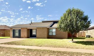 305 E 19th Street, Wolfforth, TX 79382