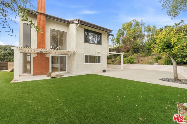 17265 Avenida De La Herradura, Pacific Palisades (los Angeles), CA 90272